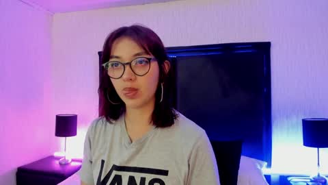 LilithBluum  online show from April 12, 11:46 am