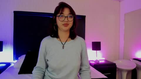 LilithBluum  online show from April 4, 12:48 pm