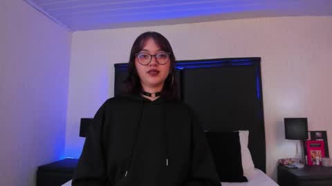 LilithBluum  online show from March 24, 11:48 am