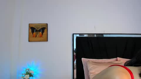 Lilith online show from November 27, 5:10 am