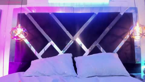 lill_kims online show from May 13, 4:24 pm