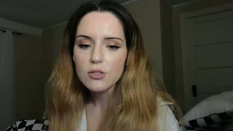 lilly_adams88 online show from June 17, 2:46 am