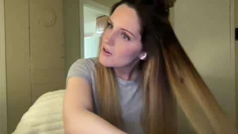 lilly_adams88 online show from June 11, 2:53 am