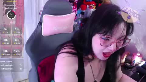 Lilo  online show from October 18, 1:58 pm