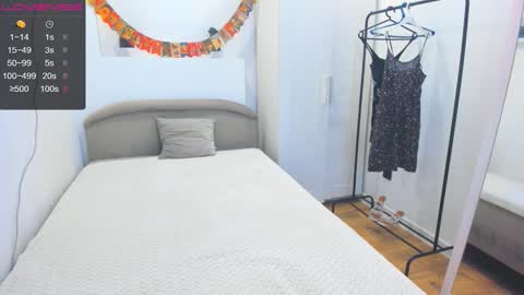 Semmy online show from December 15, 1:49 pm