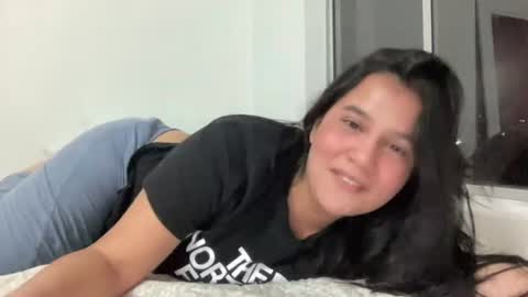 lilprincessxoxo_ online show from July 9, 4:26 am