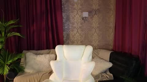 Lilu online show from September 18, 6:28 pm