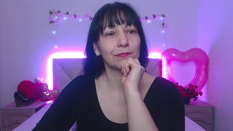 lilugrants online show from March 22, 7:09 pm