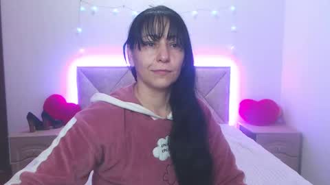 lilugrants online show from February 9, 12:13 am