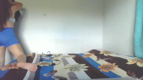 lily_anal_squirt online show from November 27, 9:17 pm