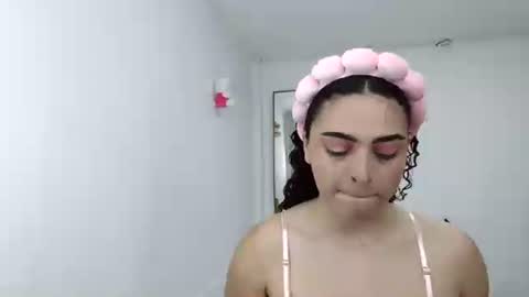 lily_anal_squirt online show from June 21, 1:31 am