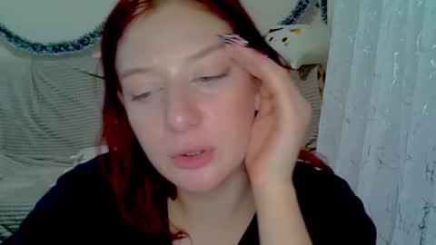lily_ember online show from January 8, 8:46 pm