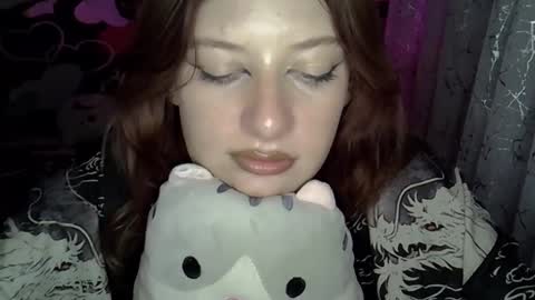 lily_ember online show from November 12, 8:40 pm