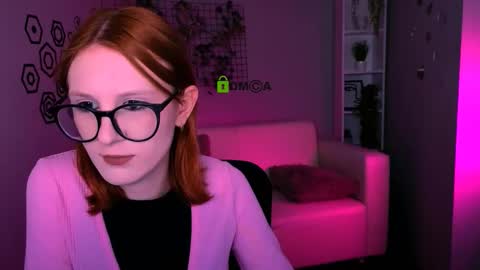 lily_fay online show from March 27, 11:00 am