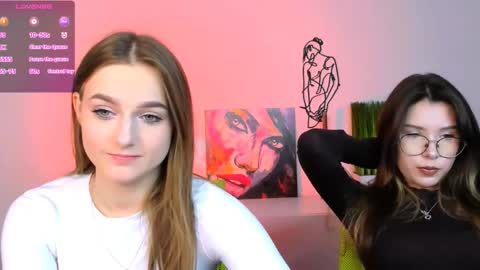 Lily online show from October 5, 7:08 pm