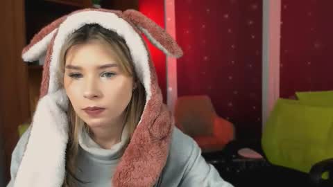 Lily online show from January 31, 7:11 pm