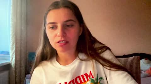 Lily online show from February 2, 11:08 am