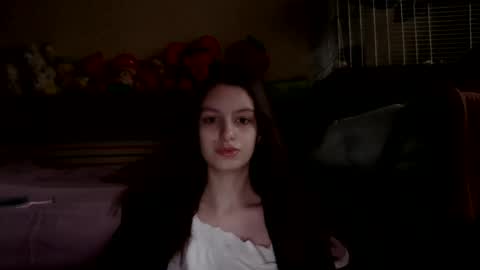 lilycandy_ online show from February 6, 7:56 am