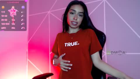 Snapshot of lilylouisee_ chatting on September 17, 10:24 am Liliana louise online show from September 17, 10:24 am
