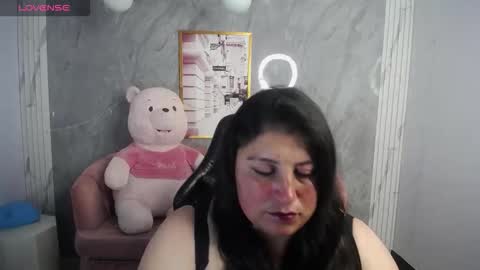 lina_ch1 online show from March 24, 8:03 pm