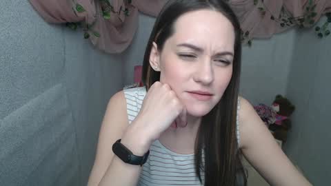 Snapshot of lina_star_s chatting on December 22, 7:33 am Lina online show from December 22, 7:33 am