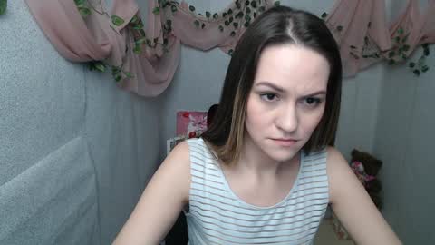 Snapshot of lina_star_s chatting on January 14, 6:45 am Lina online show from January 14, 6:45 am