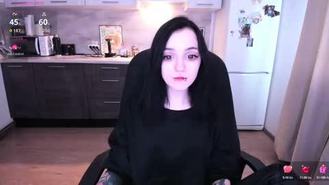 Lina 3  1715622743 online show from October 13, 12:19 pm