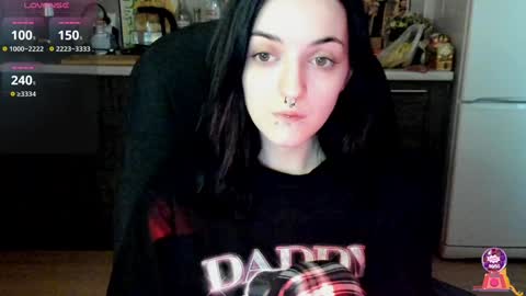 Lina 3  1715622743 online show from February 6, 7:45 am