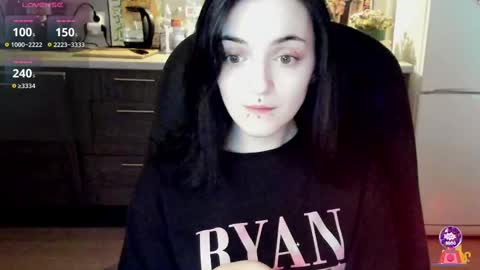 Lina 3  1715622743 online show from February 10, 8:20 am