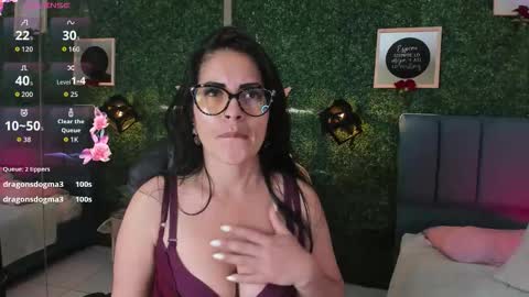 Lina  online show from November 14, 11:54 am