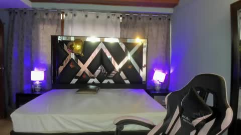  Linda  online show from June 9, 6:51 pm