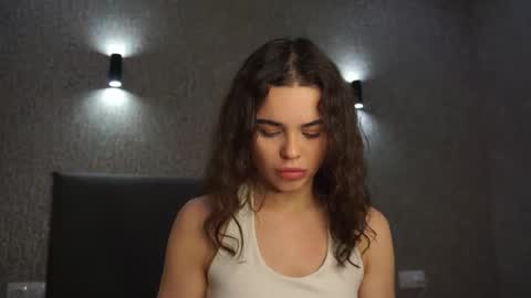 Linda online show from January 14, 1:16 pm