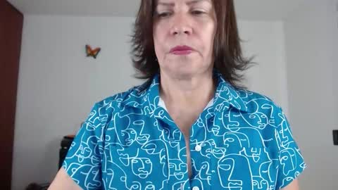 Linda Hanna online show from November 6, 2:34 pm