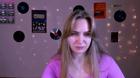 linda_save online show from March 27, 7:25 pm