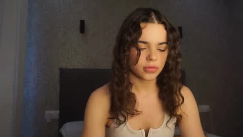 Linda online show from March 28, 1:21 pm