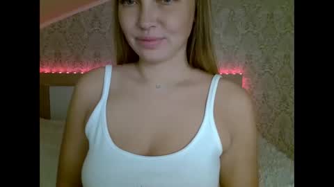 Anna online show from January 12, 5:33 pm