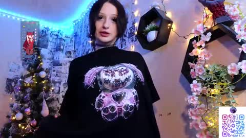 Lina online show from February 21, 7:10 pm