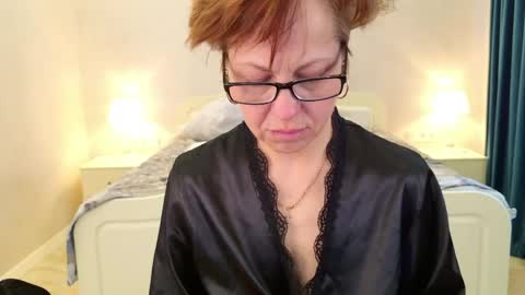 Liora Weiss online show from March 11, 7:23 am