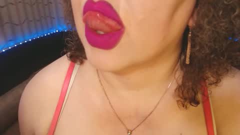 LIpsAddiction online show from April 17, 10:45 pm