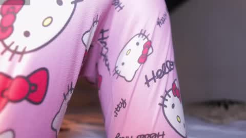 Liria OF  online show from October 31, 7:40 pm