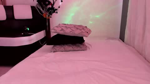 liry online show from September 23, 8:40 pm