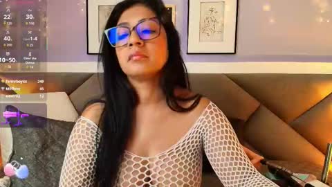 Lisa online show from November 27, 3:59 pm