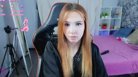 Lisa mano online show from April 14, 12:27 pm