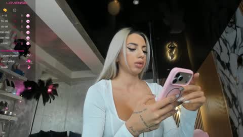 onlyfans-lisaakira instagram-lisaakira9  twitter-lisaakira4 online show from March 3, 7:36 am