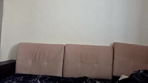 lisandrasteed online show from April 5, 8:46 am