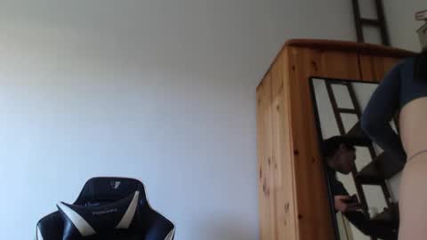 Lisaskybaby online show from April 8, 7:21 am