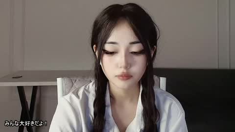 Lissa online show from April 11, 7:06 pm