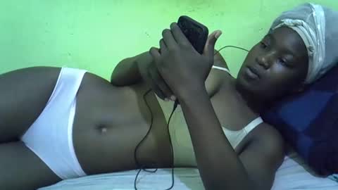 lisssa01 online show from September 12, 4:13 am