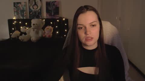 little__flowers online show from October 27, 10:00 am