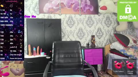 Snapshot of little_letti chatting on December 16, 5:38 am Letti online show from December 16, 5:38 am